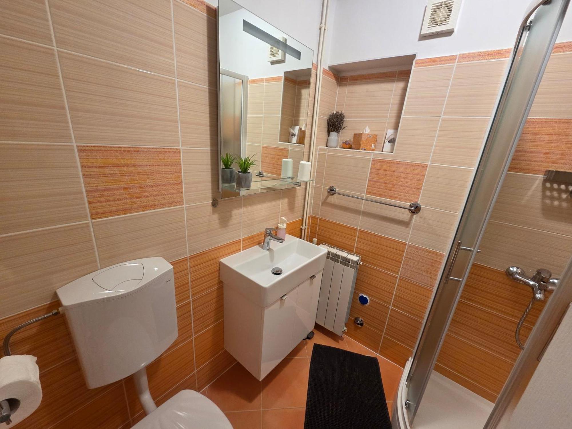 Apartment Rajci Cres Exterior photo